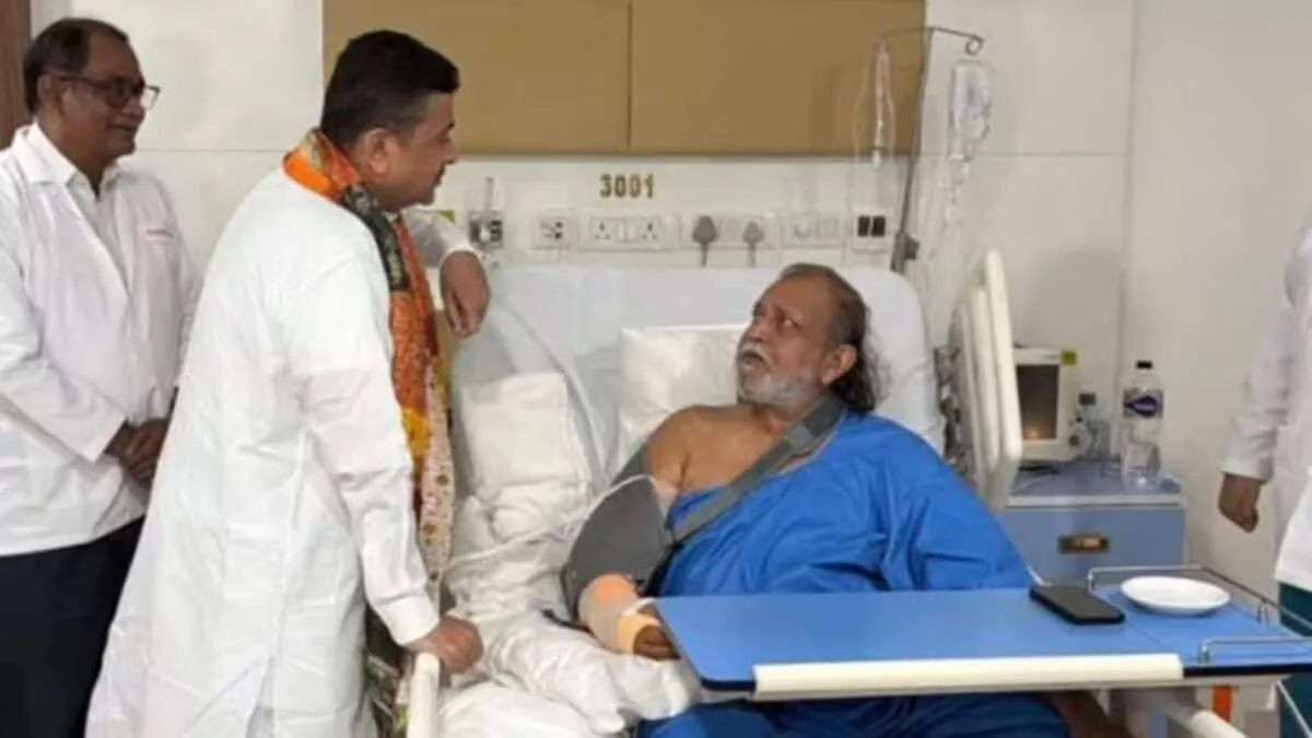 Veteran Actor Mithun Chakraborty Hospitalised and Stable in Kolkata