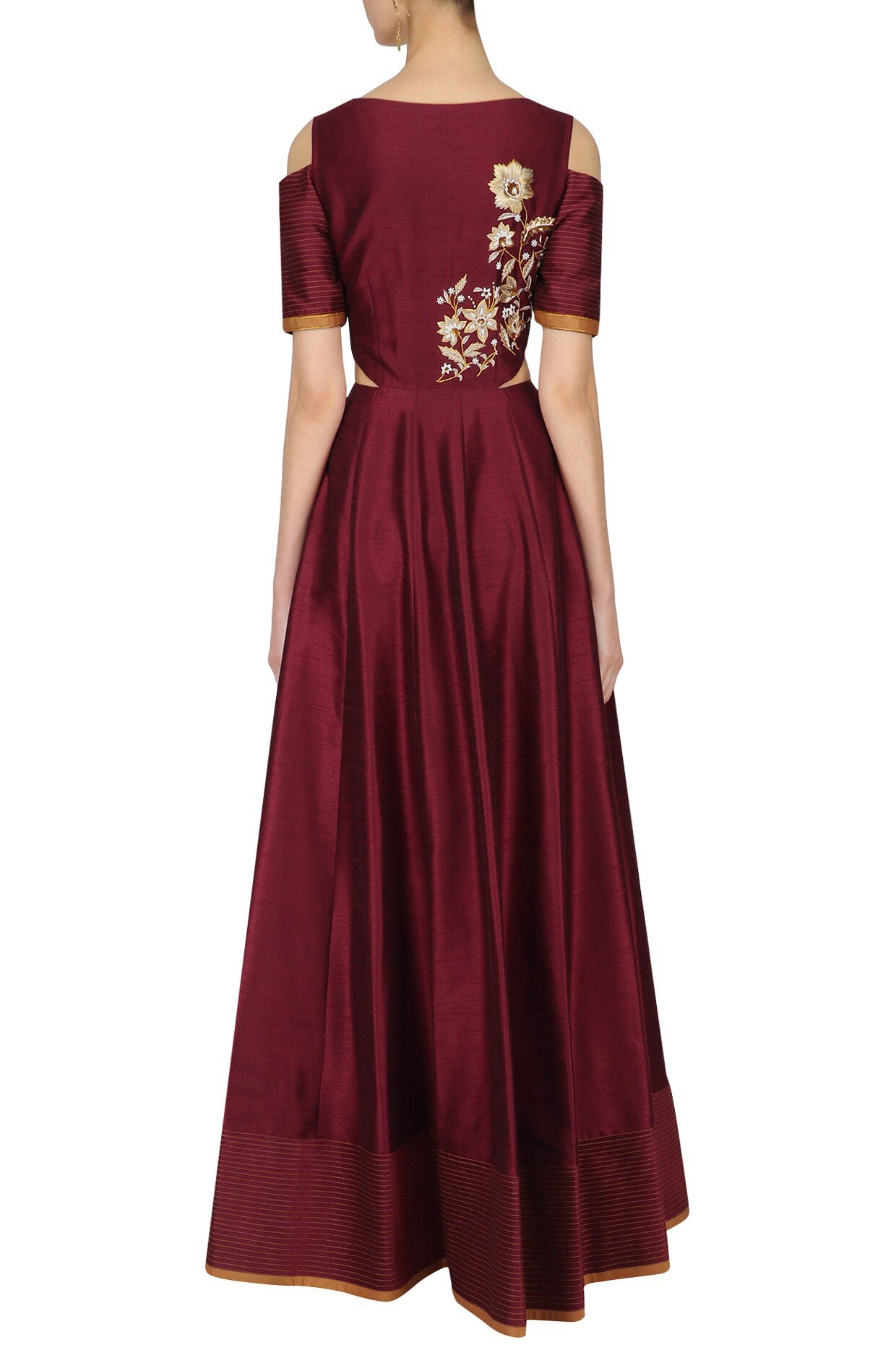 maroon gown with dupatta