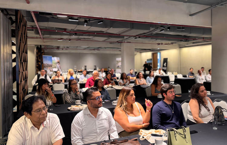 Inmobilia Desarrollos and Kapital Bank Present New Financing Options for Real Estate Investment in Tulum - Photo 1 Cumbre Inmobilia presentation in Playa del Carmen
