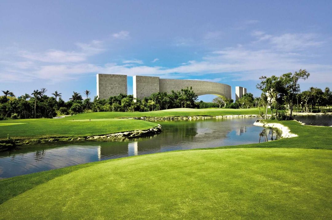 International Golf Tour Ignites Tulum’s Fairways