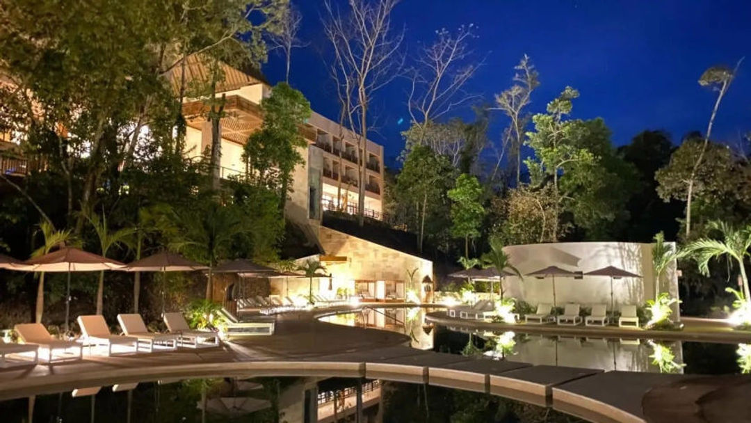 El tren Maya impulsa la ocupación hotelera al 50% para 2025. Maya Train Boosts Hotel Occupancy to 50% by 2025