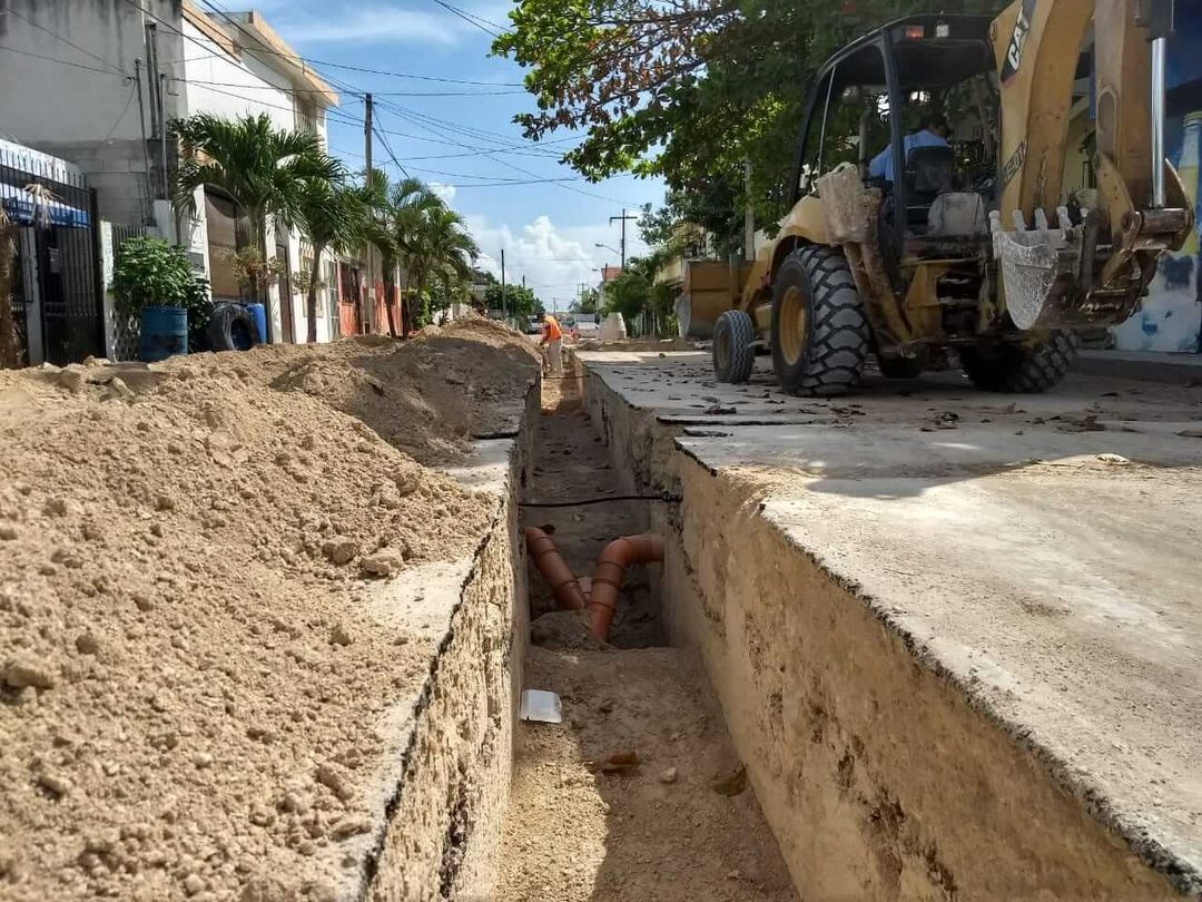 Crisis de infraestructura en Tulum: el crecimiento urbano supera la capacidad de los sistemas de alcantarillado. Tulum’s Infrastructure Crisis as Urban Growth Outpaces Sewage Systems