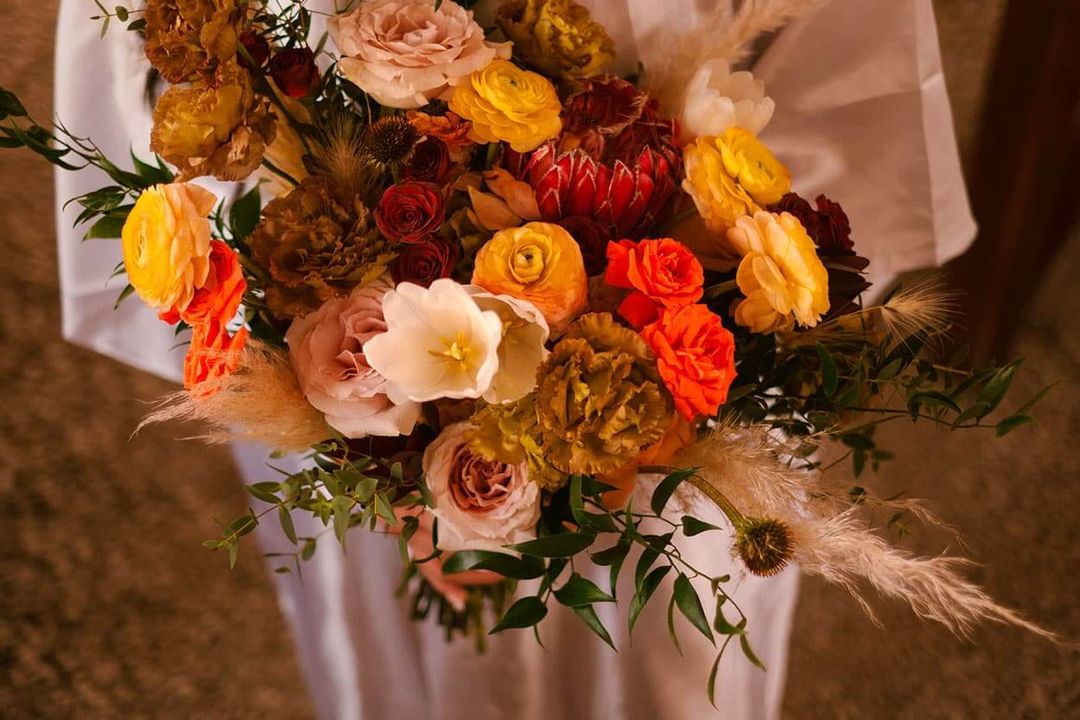 Día de Muertos Brings Color but Little Profit for Tulum Flower Sellers