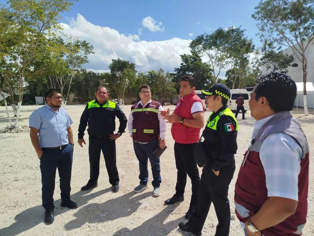 State mobility officials review taxi and transport projects in Tulum State mobility officials review taxi and transport projects in Tulum