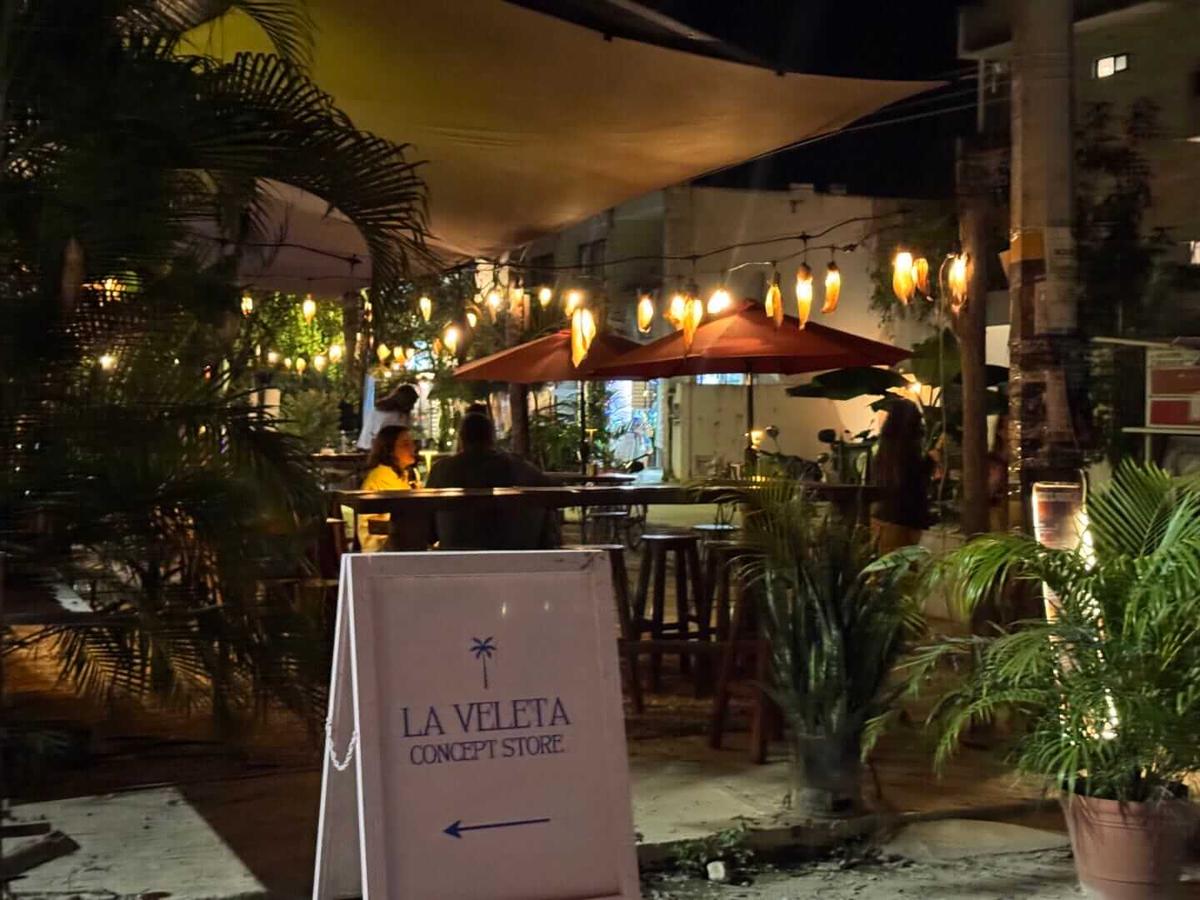 La Veleta residents denounce repeated late-night events outside regulations
