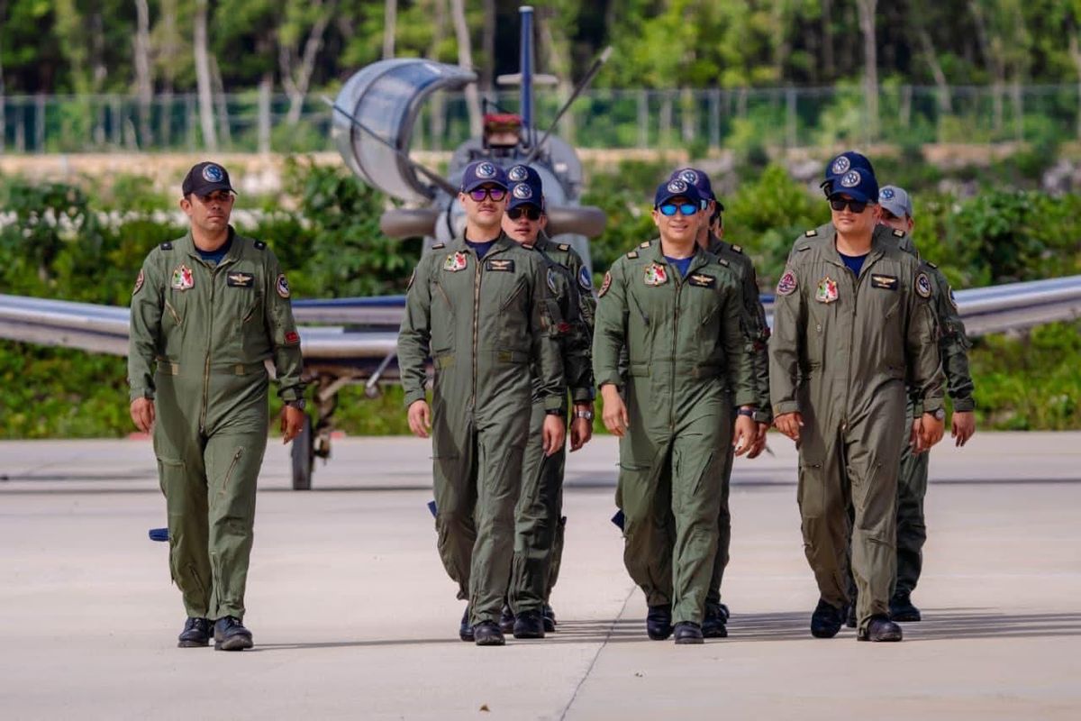 Mexican Air Force Jets Land at Tulum for 2026 Air Show