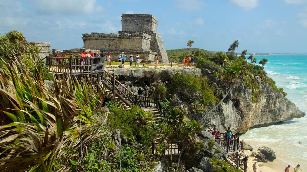 The Jaguar Bites Back as Tulum’s Tourism Model Faces Growing Backlash The Jaguar Bites Back as Tulum’s Tourism Model Faces Growing Backlash