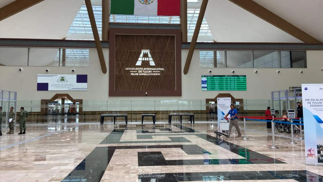 Airlines Slash Tulum Routes as Travelers Flock to Cancún