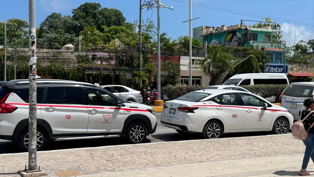 Tulum Taxi Drivers Face Economic Dip Before Summer Boost