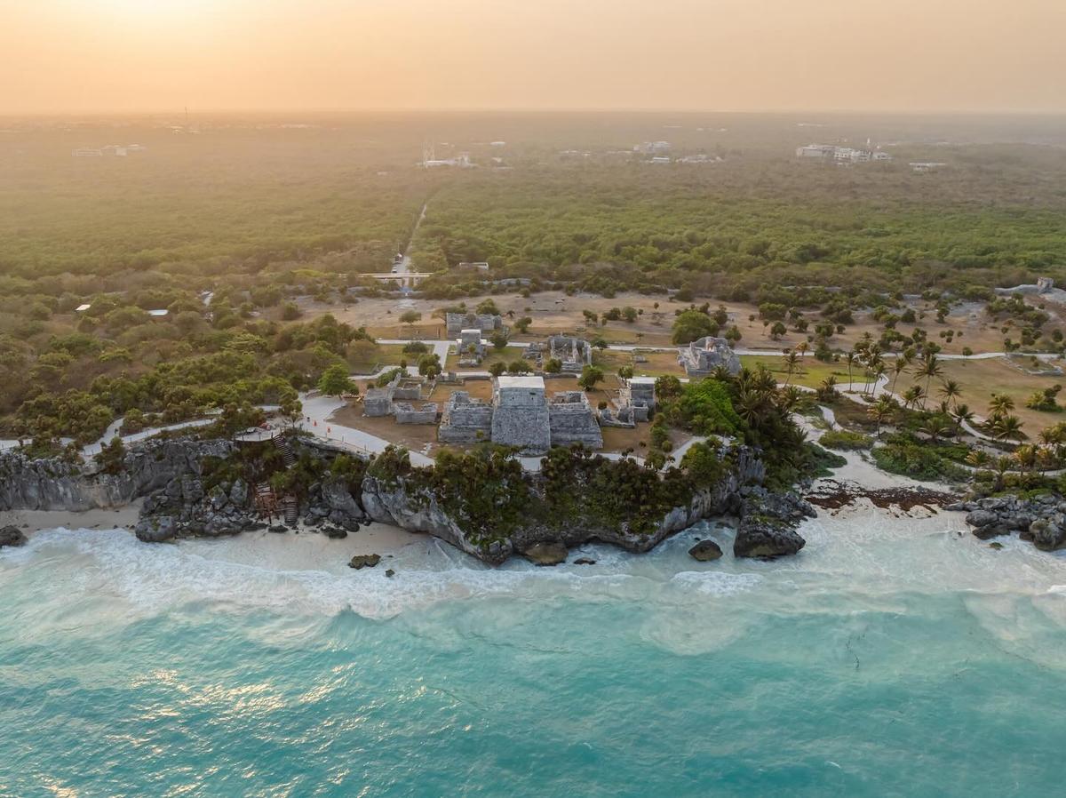 Who Owns the Beach? Tulum Locals Fight Back Against Tourist Fees Who Owns the Beach? Tulum Locals Fight Back Against Tourist Fees