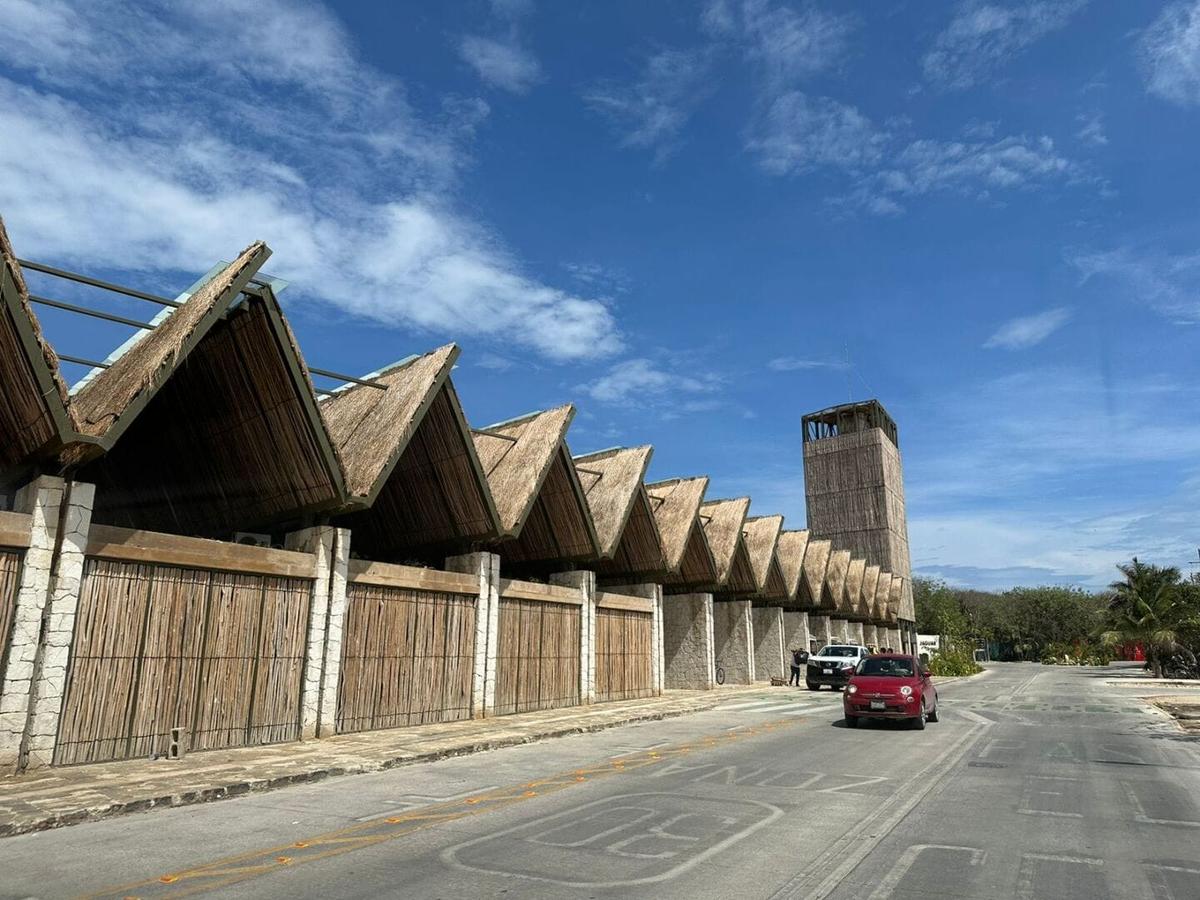 Artisan Shops Close in Tulum Amid Access Crisis at National Park Artisan Shops Close in Tulum Amid Access Crisis at National Park