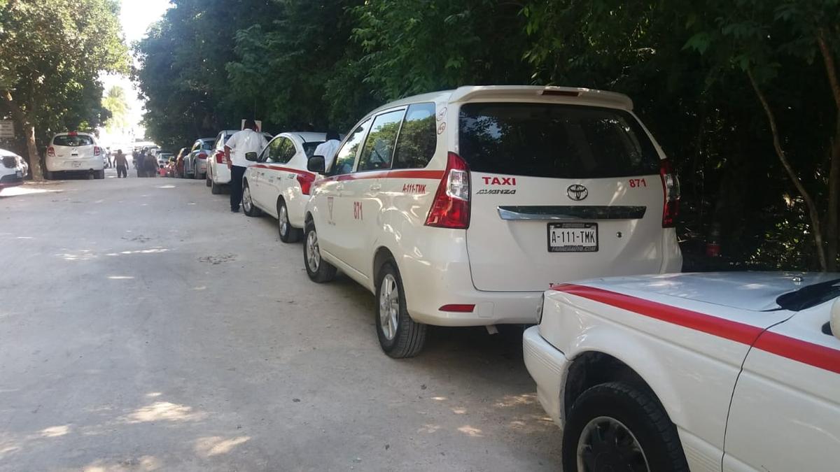 Tulum taxi drivers await new fare table amid uncertainty Tulum taxi drivers await new fare table amid uncertainty