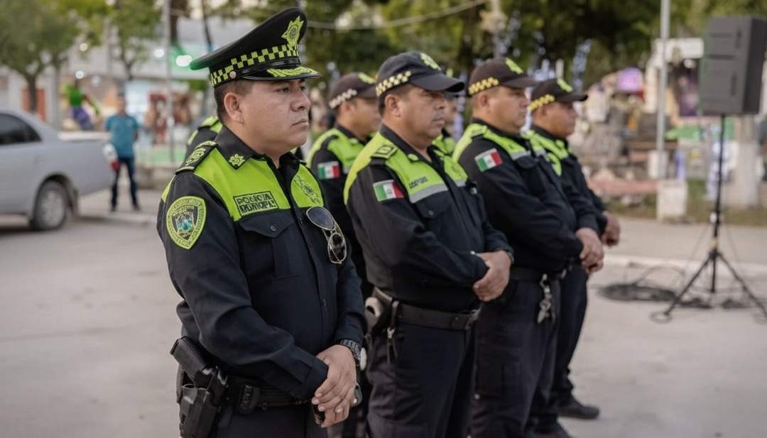 Mayor of Tulum urges citizens to report police extortion