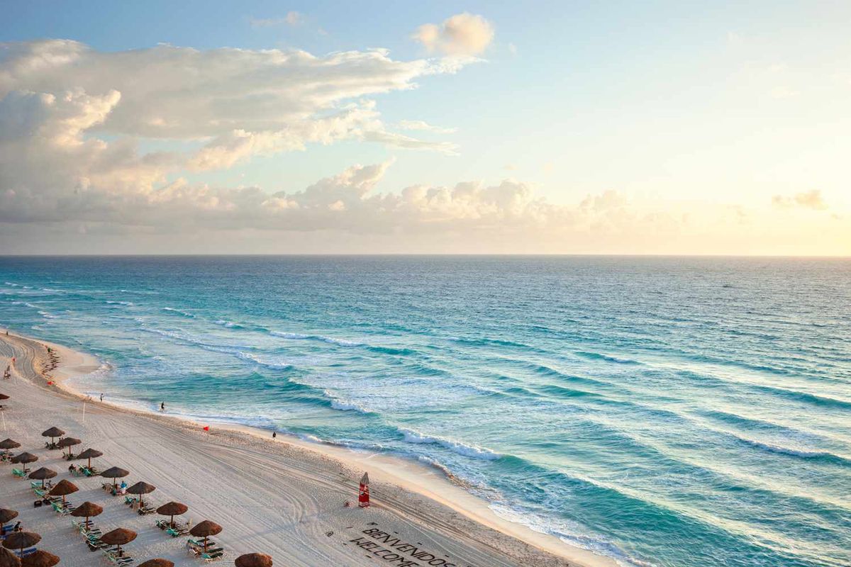 Federal and state push to reopen beaches in Tulum and Cancún