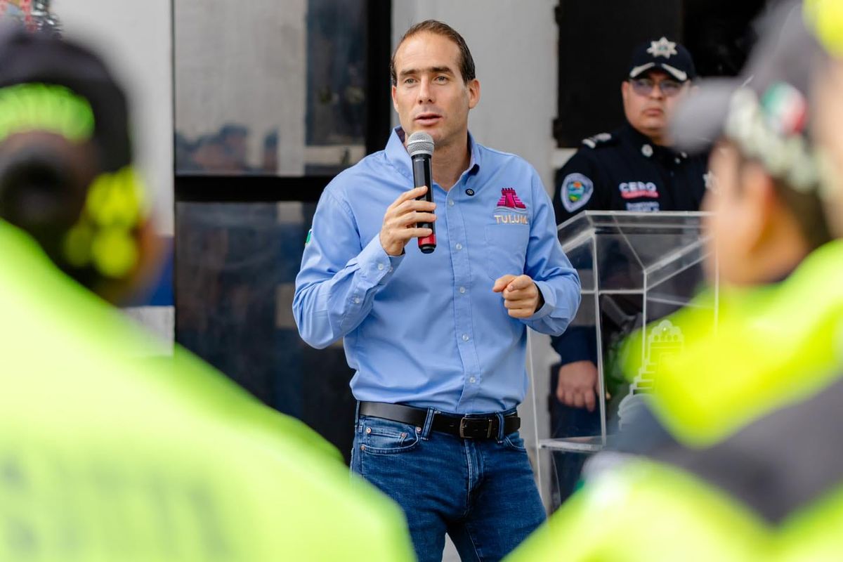 Diego Castañón urges ethical policing during security roll call in Tulum