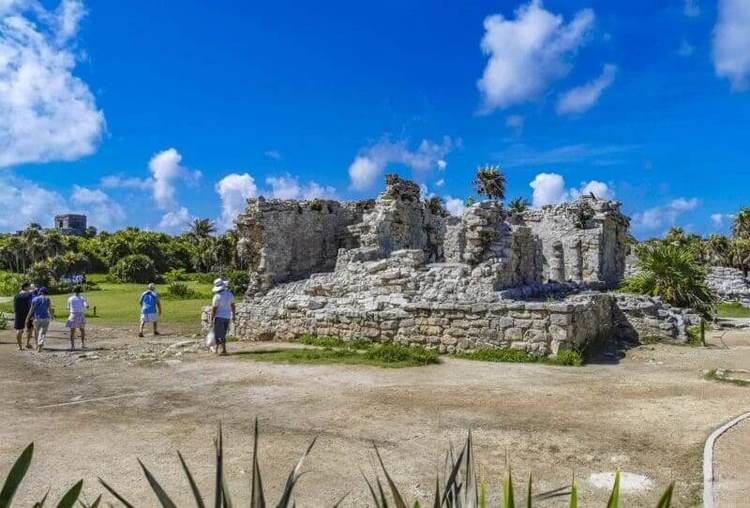 Crafting the Perfect Tulum Itinerary: A Comprehensive Guide - Photo 1