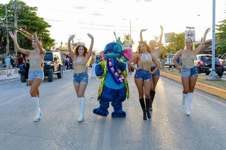 Tulum Carnival 2025: photo gallery - Photo 2