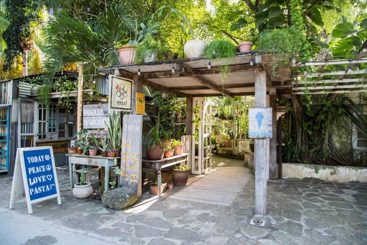 The Last Door to Paradise: The Story of Posada Margherita in Tulum - Photo 9 The Last Door to Paradise: The Story of Posada Margherita in Tulum - Photo 9