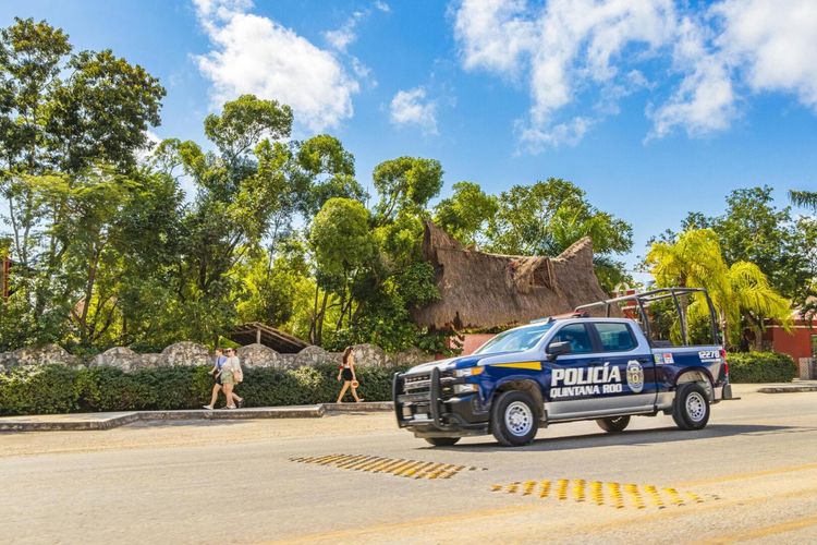 10 Tulum Tourist Scams to Know Before You Go [2025 Guide] - Photo 4