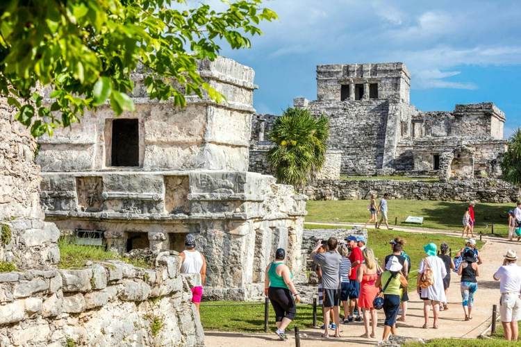How Tulum Balances Beauty and Reality in 2025 for International Visitors - Photo 2 How Tulum Balances Beauty and Reality in 2025 for International Visitors - Photo 2
