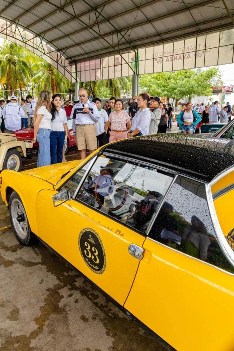 Classic Car Rally Brings Vintage Charm and Social Impact to Tulum - Photo 4
