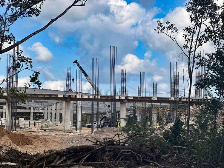Tulum’s skyline changing fast with new plaza, supermarket and gas stations - Photo 1
