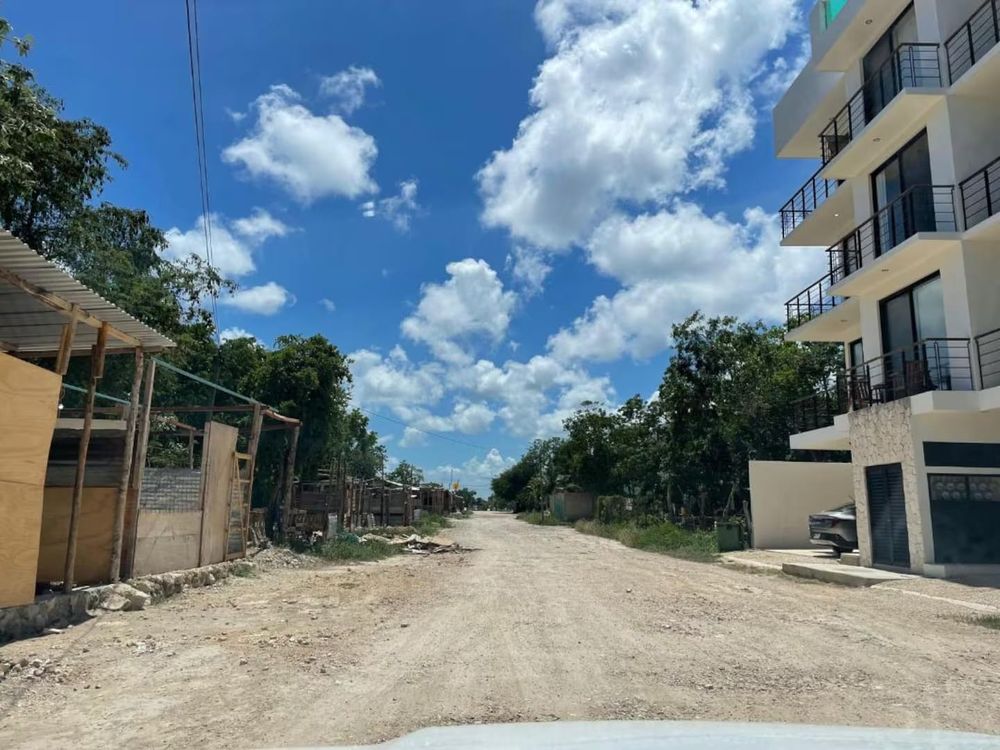 Illegal land invasions expose weak urban control in Tulum - Photo 1