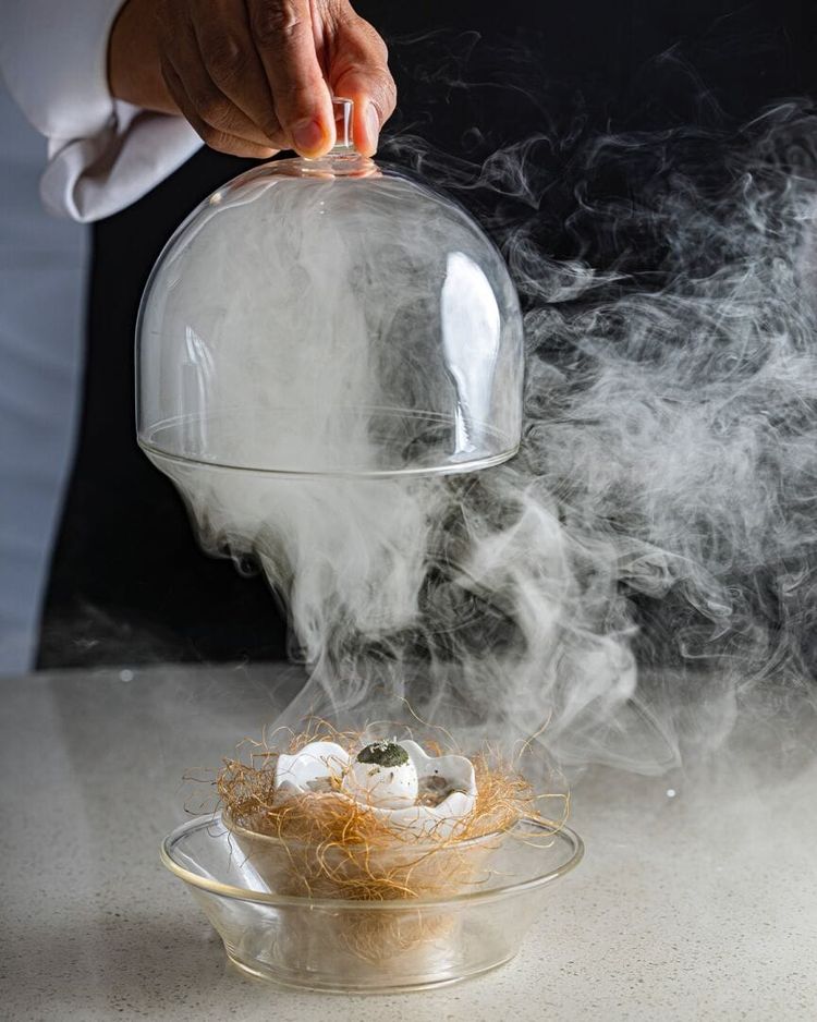 Chef Jonatan Gómez Luna leads Le Chique into the world top 100 - Photo 1 Chef Jonatan Gómez Luna leads Le Chique into the world top 100 - Photo 1