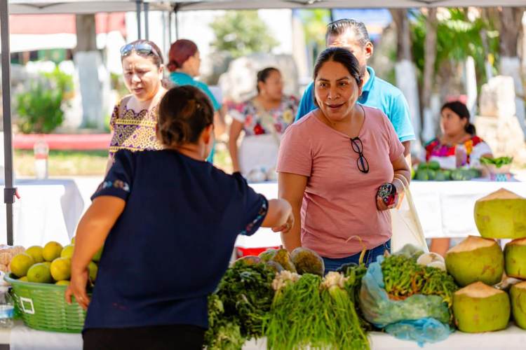 Cancha Maya hosts regional producers in the new edition of the Shared Prosperity Market - Photo 4 Cancha Maya hosts regional producers in the new edition of the Shared Prosperity Market - Photo 4