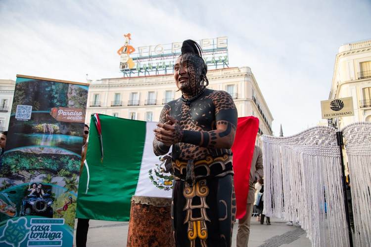 In Madrid’s Central Square, a Living Symbol of Tulum’s Mayan Heritage - Photo 3 In Madrid’s Central Square, a Living Symbol of Tulum’s Mayan Heritage - Photo 3
