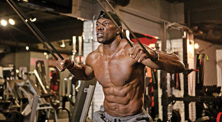 “Tulum Is the Place to Be” Terrell Owens Hosts Super Bowl 2026 Watch Party - Photo 2 1109-Terrell-Owens-workout