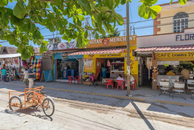 tulum-town