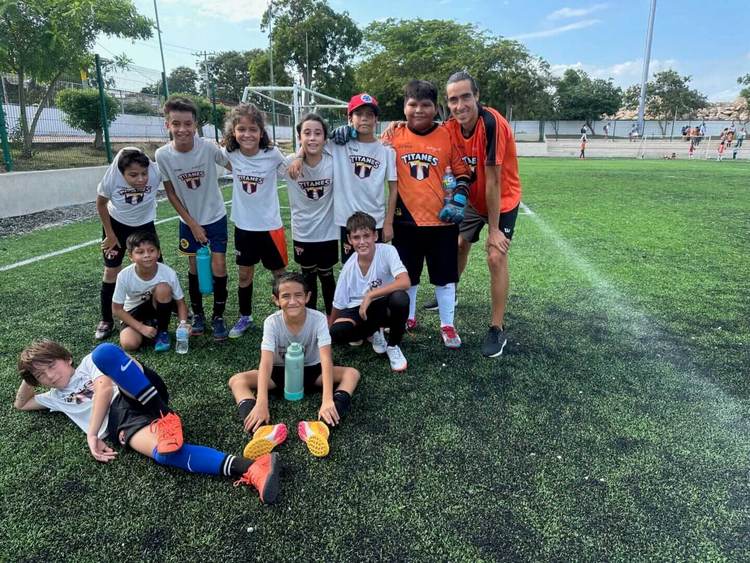 Club Titanes celebrates nine years training youth soccer in Tulum - Photo 2 image9