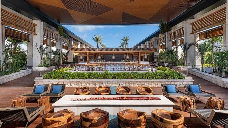 How the Conrad Tulum Invited Us In and Made Us Never Want to Leave - Photo 2 482321039_675624934975684_5862340575962945904_n