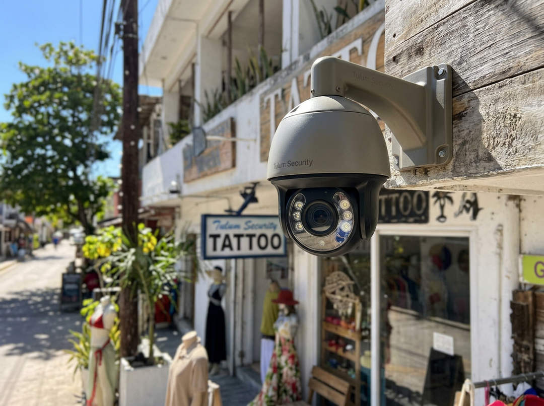 Merchants say a free camera connection for Tulum business licenses cost them 1,500 pesos Merchants say a free camera connection for Tulum business licenses cost them 1,500 pesos
