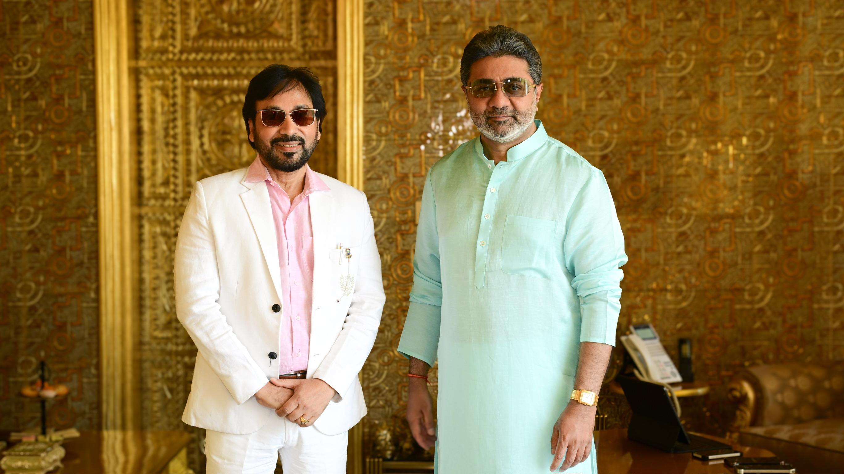 Dr. Abhishek Verma’s Heartfelt Meet-Up with an Old Friend from the 90s