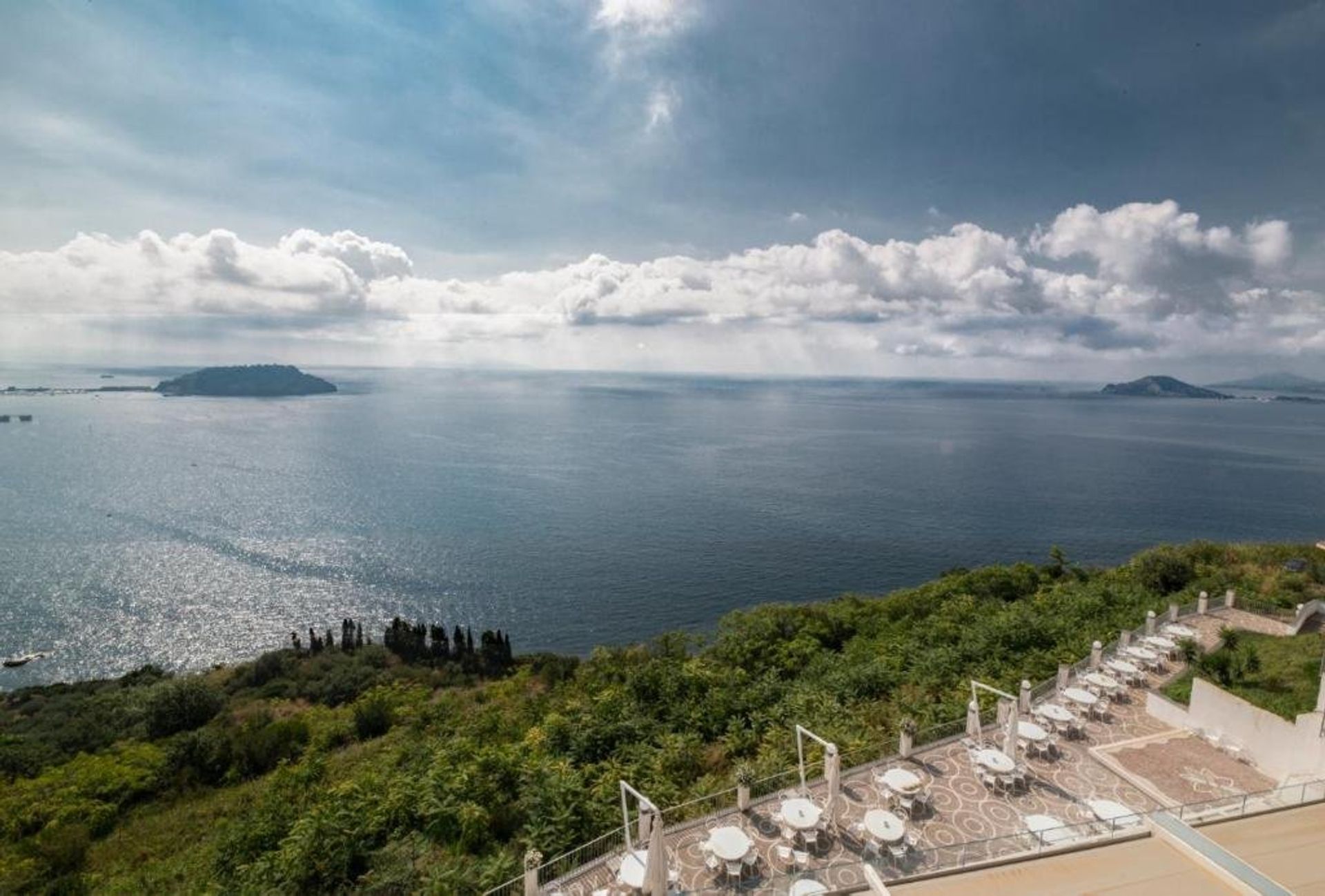 Pozzuoli_Esterni