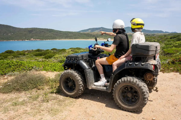 Tour avventuroso in quad ad Alghero