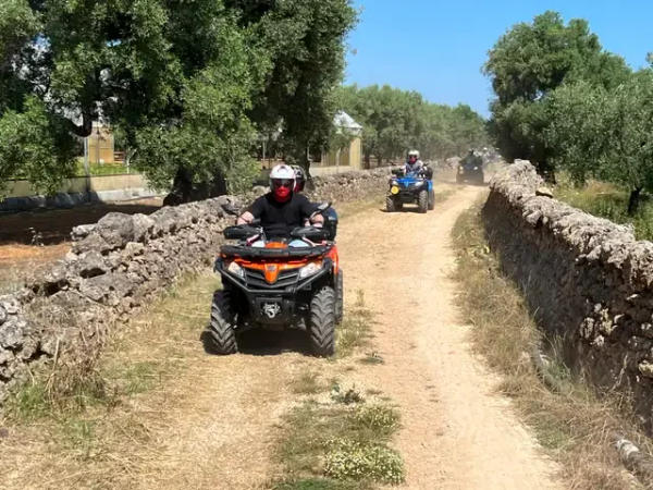 Escursione in quad di un'ora a Monopoli