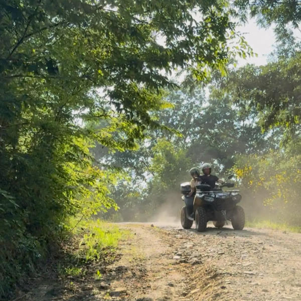 Excursion en quad dans les collines de Volterra