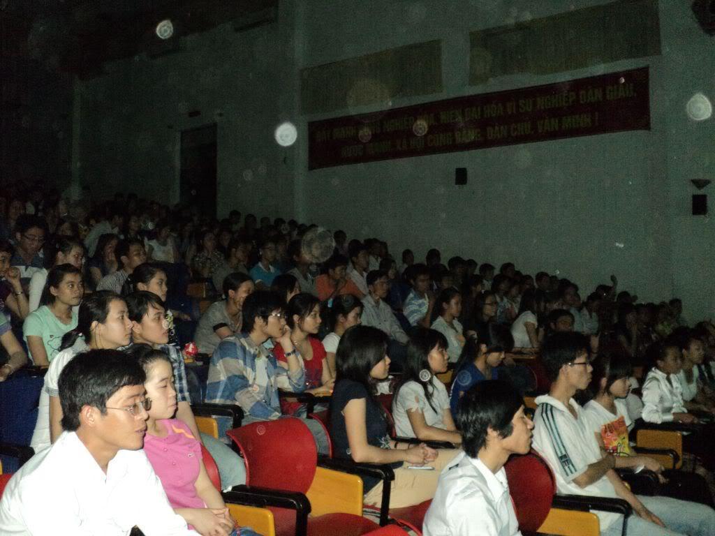 [2011-04-17] Tưng bừng chiếu phim thiên văn - 10 jugv1m / Thiên văn học Đà Nẵng