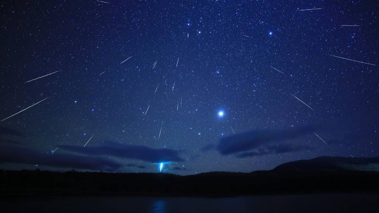 Hình ảnh sự kiện: Mưa sao băng Leonids