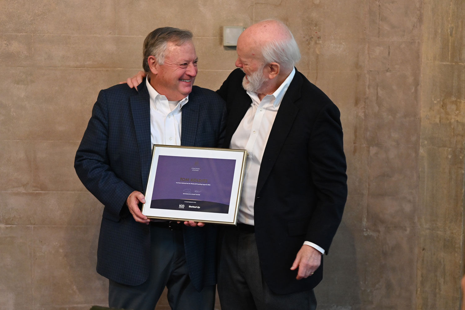 Tom Kolditz accepting his Thinkers50 Coaching Legends certificate