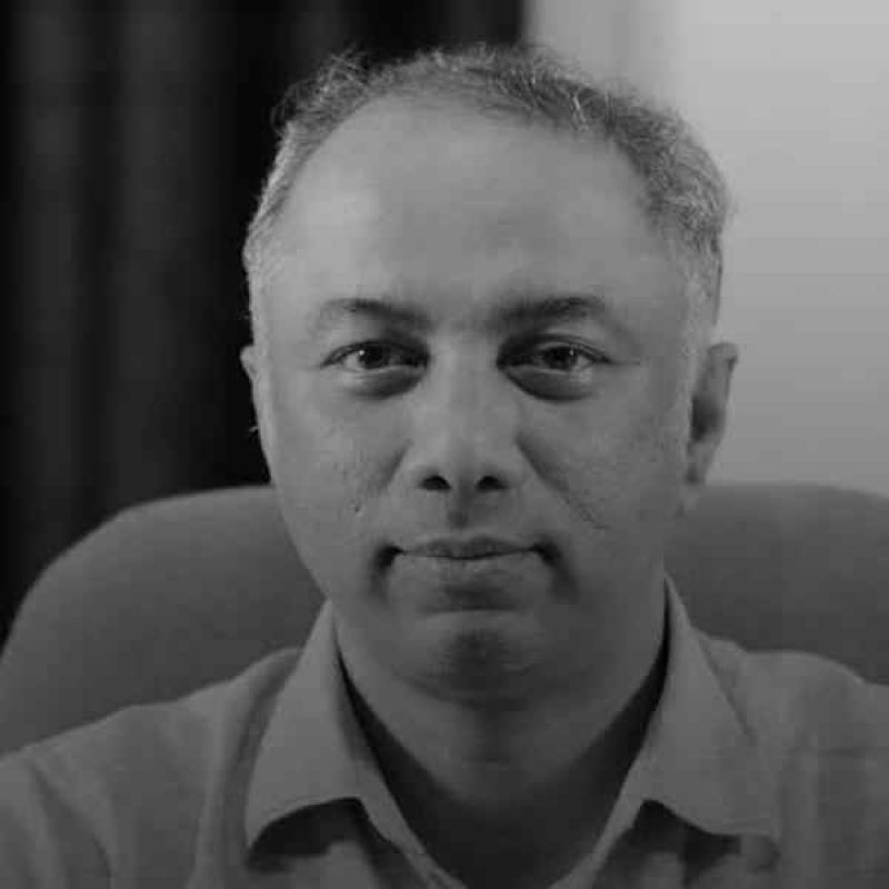 Profile of Harish Hande.