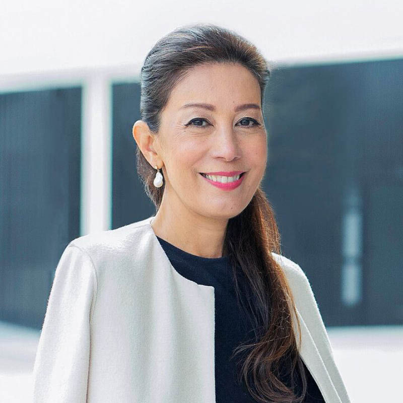 Saori Dubourg