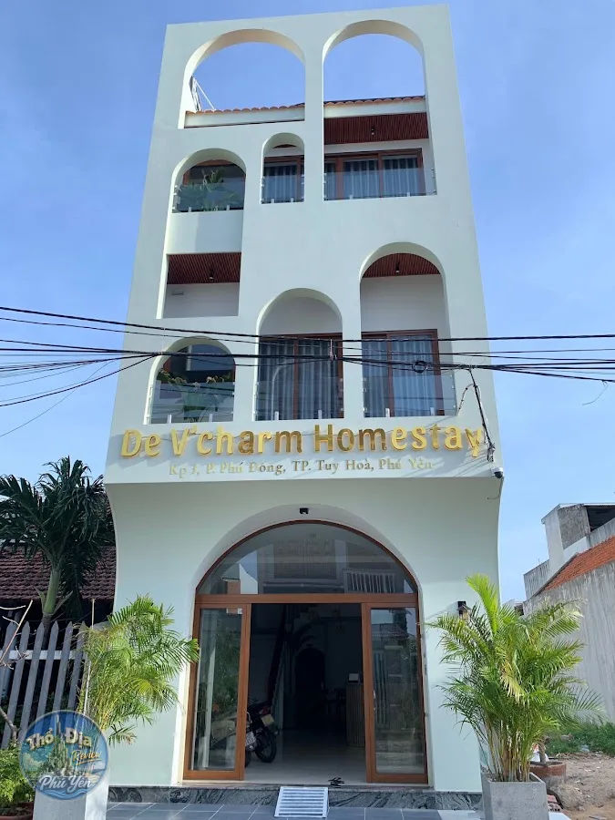 De V'charm Homestay