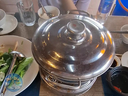 Ảnh trải nghiệm Nhà Hàng Hoa Vàng 2 - Cơm Niêu Hải Sản