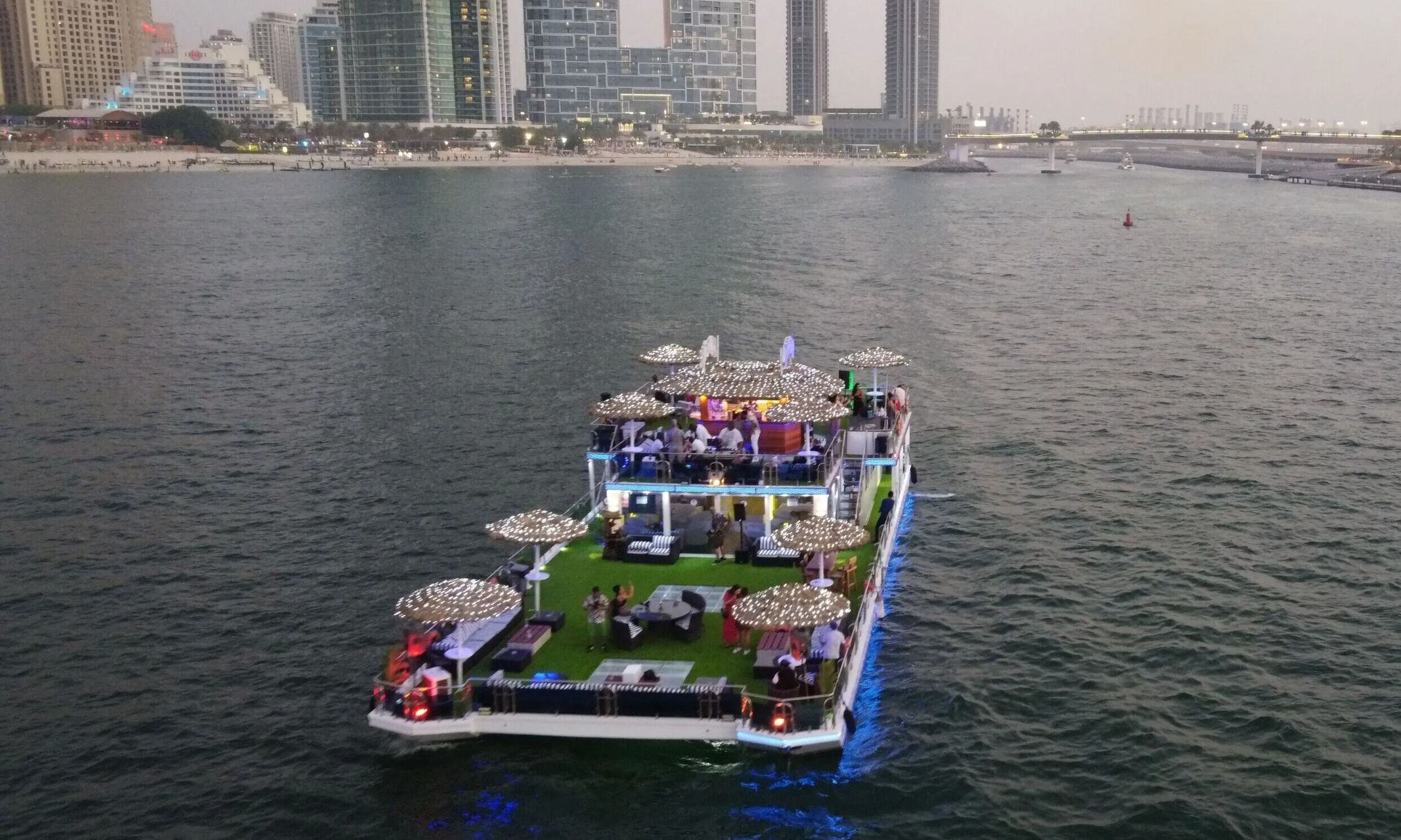 90ft GUGU Boat | Private Cruise with Captain & Crew - Image 1