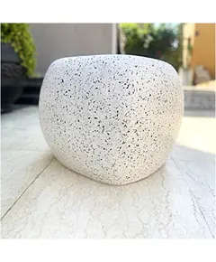 احجار البادل 50 × 50 سم - أثاث حجري بوليستر بالجملة - Shaheen Farouk Designs - طاولات متينة مصنوعة يدوياً - تجارة هب