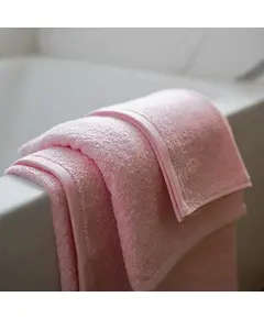 Plain Towel - Pink Color - 100% High Quality Cotton - Buy in Bulk - More Cottons - TijaraHub